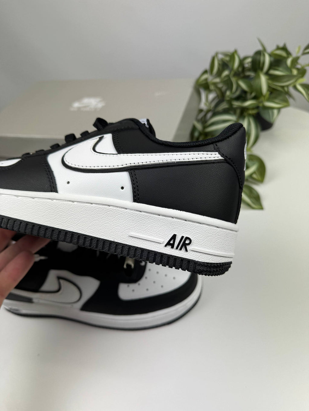 Кросівки Nike Air Force чорно-білі🚀