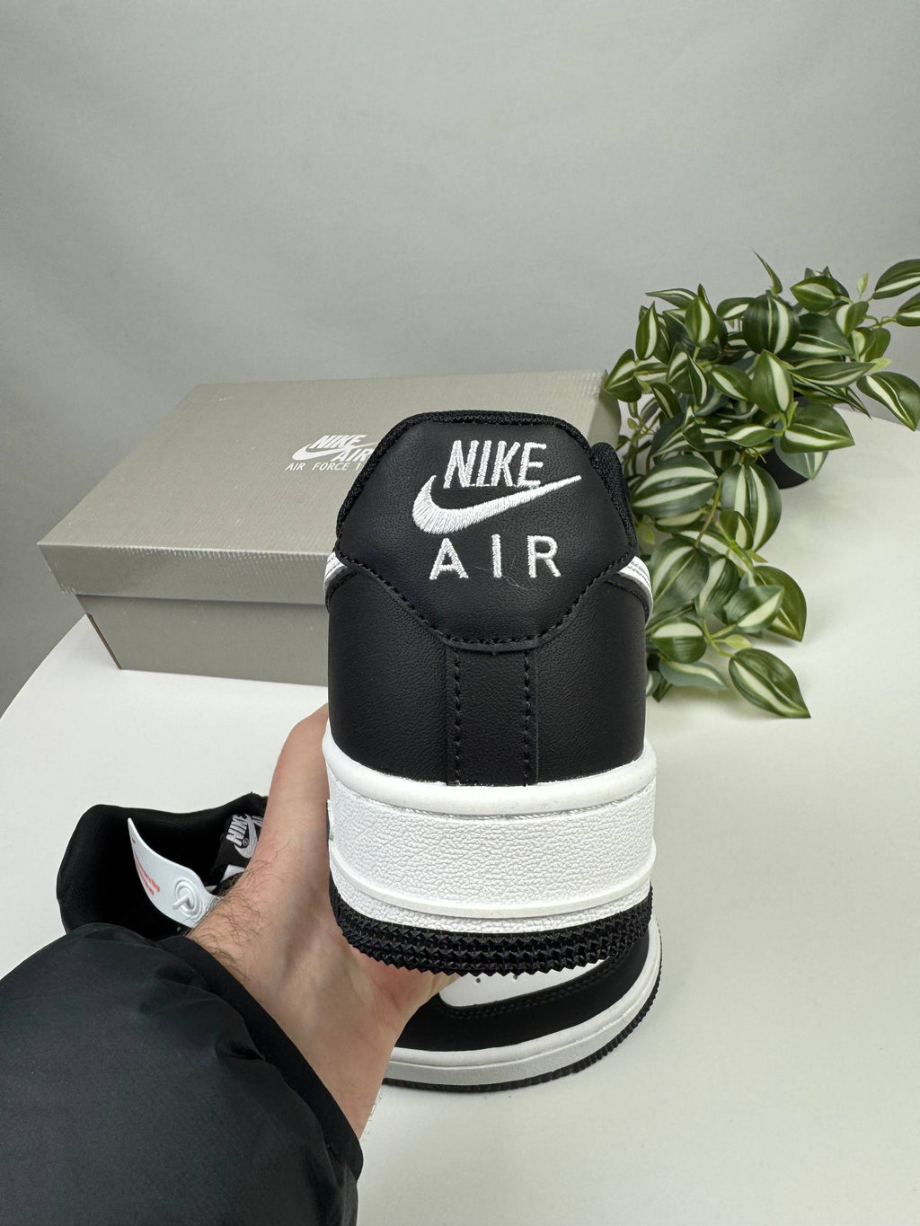 Кросівки Nike Air Force чорно-білі🚀