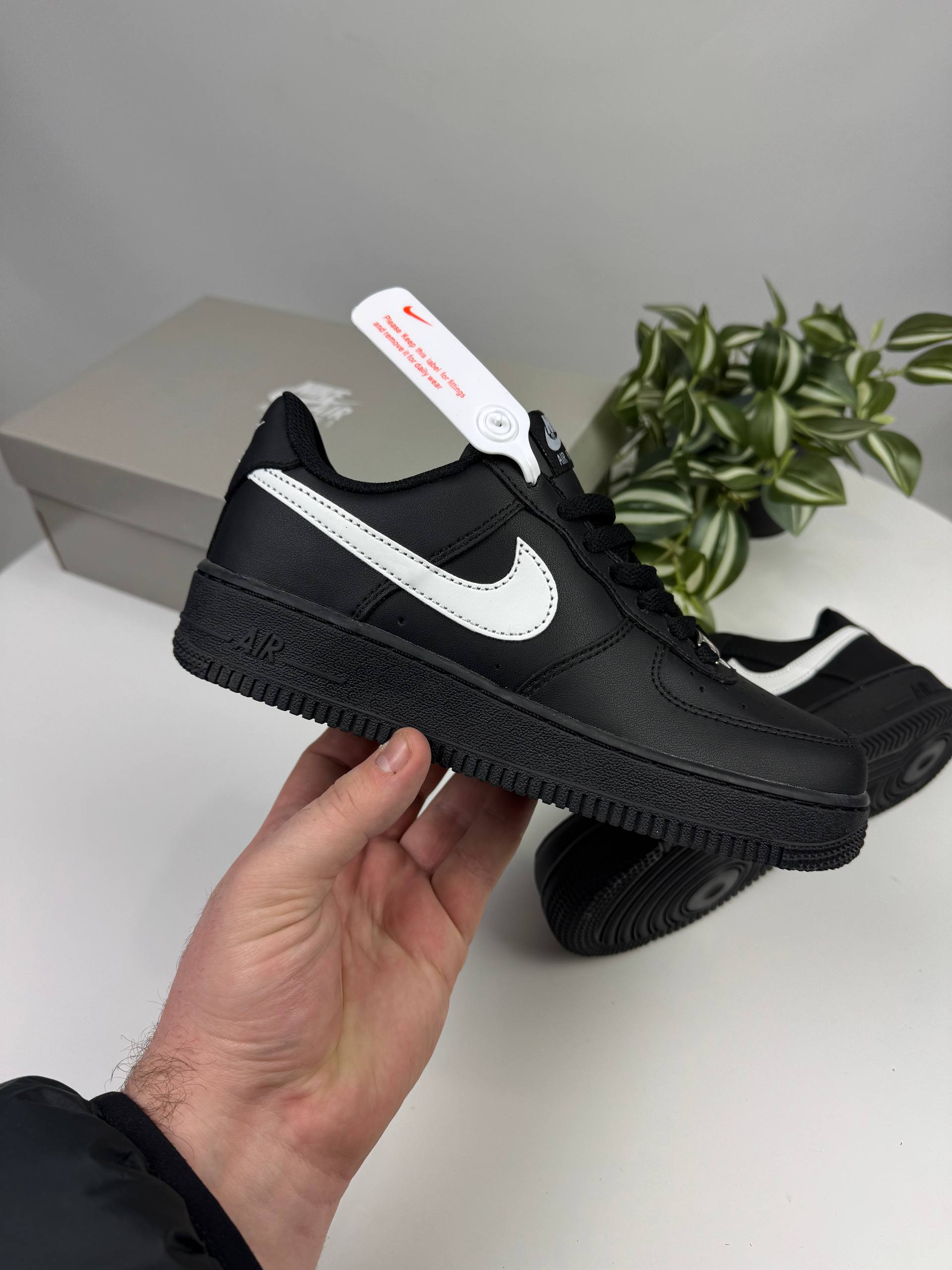 Кросівки Nike Air Force Black (білий свуш)🚀