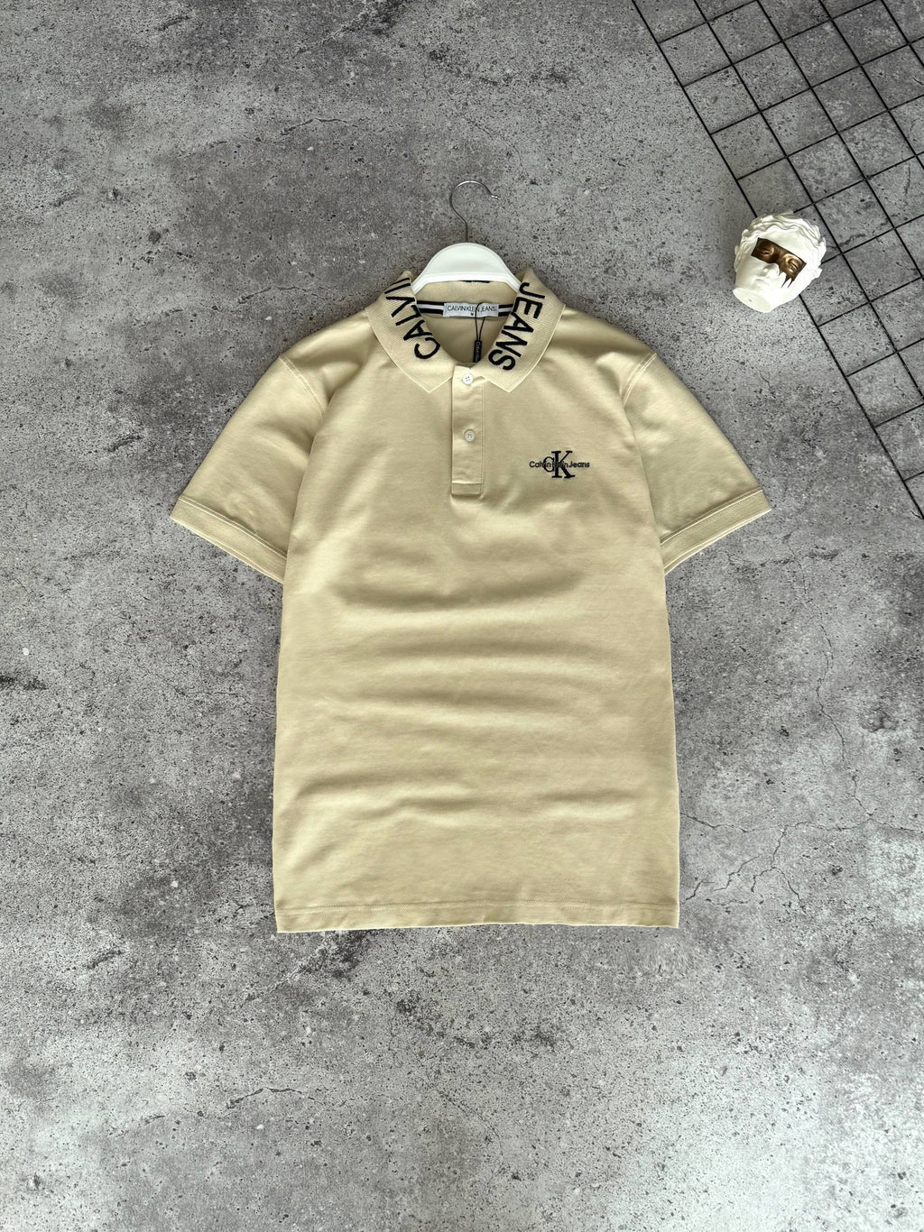 Футболка Calvin Klein Greige🚀