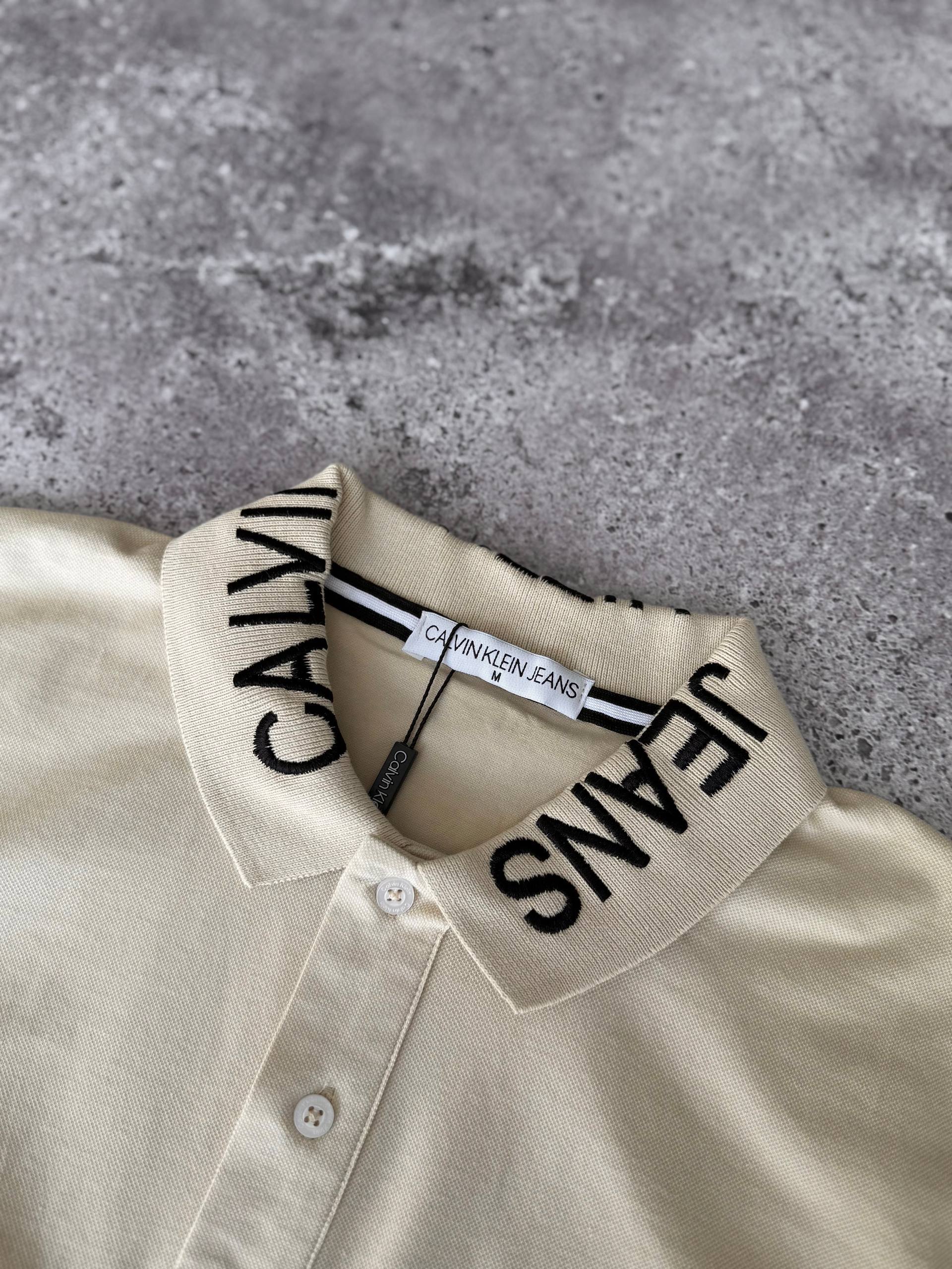 Футболка Calvin Klein Greige🚀