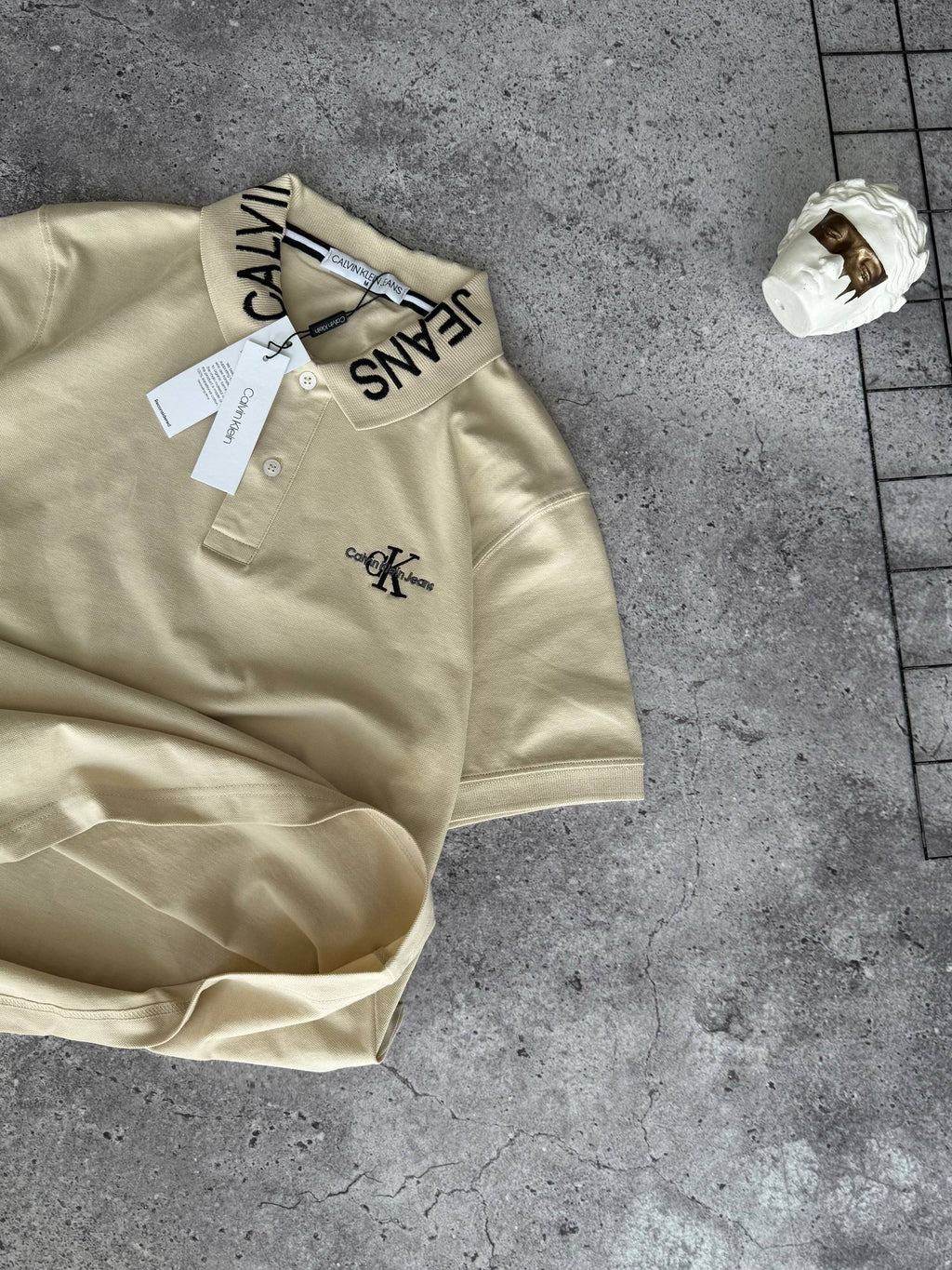 Футболка Calvin Klein Greige🚀